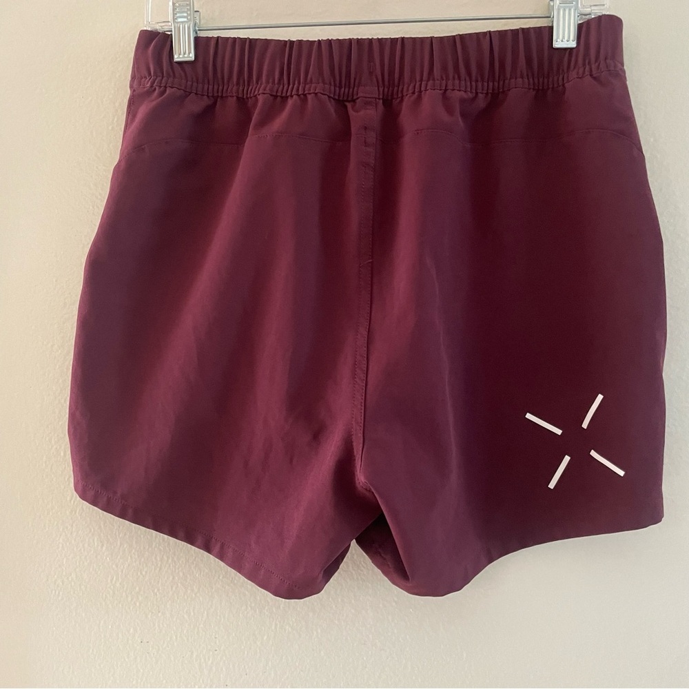 Ten thousand foundation Burgundy Shorts 5” size small